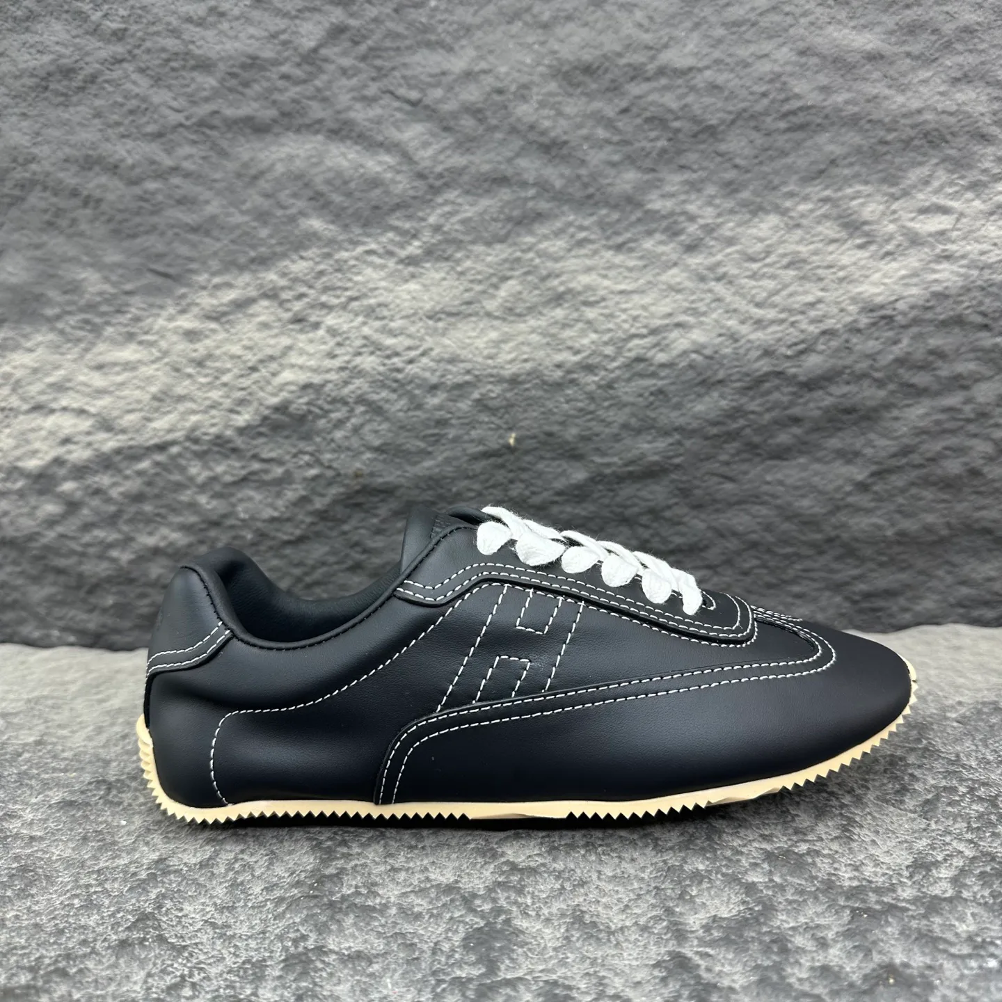 Men's Sneakers HERMES 18154135
