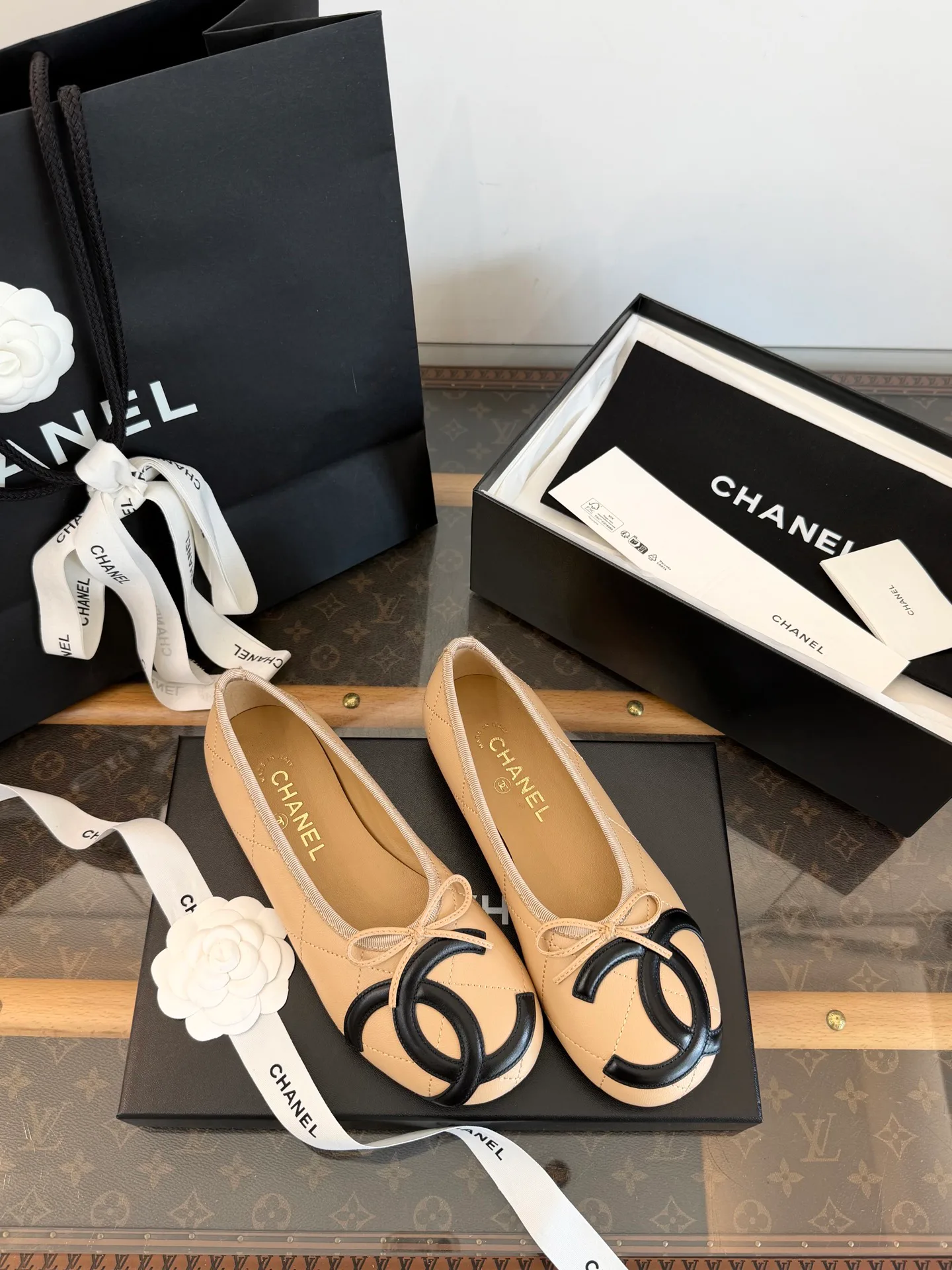 Women's Ballet Flats CHANEL 18133242