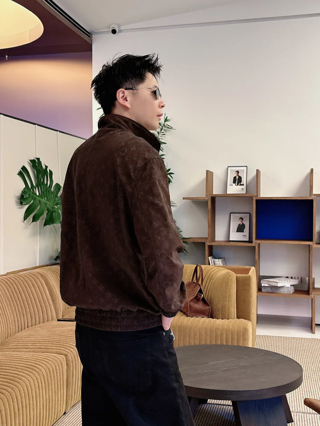 Men's Jackets And Down Jackets LOUIS VUITTON 18097589