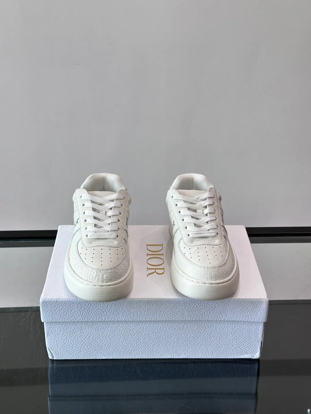 Women's Sneakers CHRISTIAN DIOR 18102629