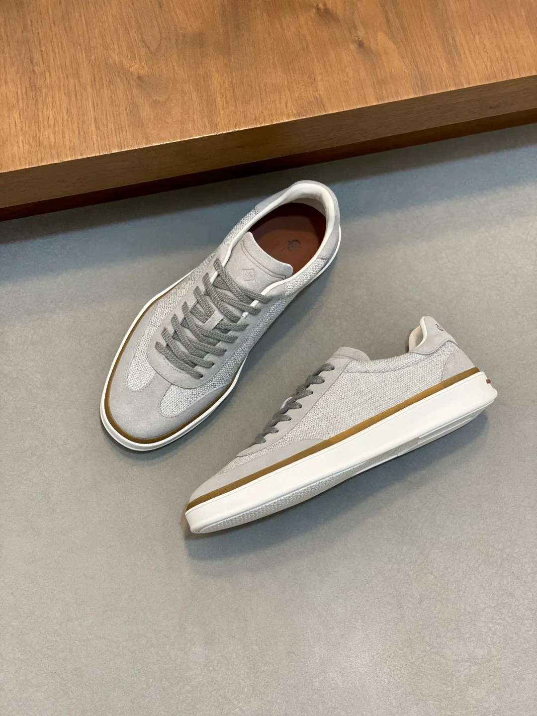Men's Sneakers LORO PIANA 16978208