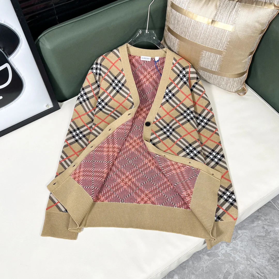 Women's Jumpers And Sweaters BURBERRY 18140661