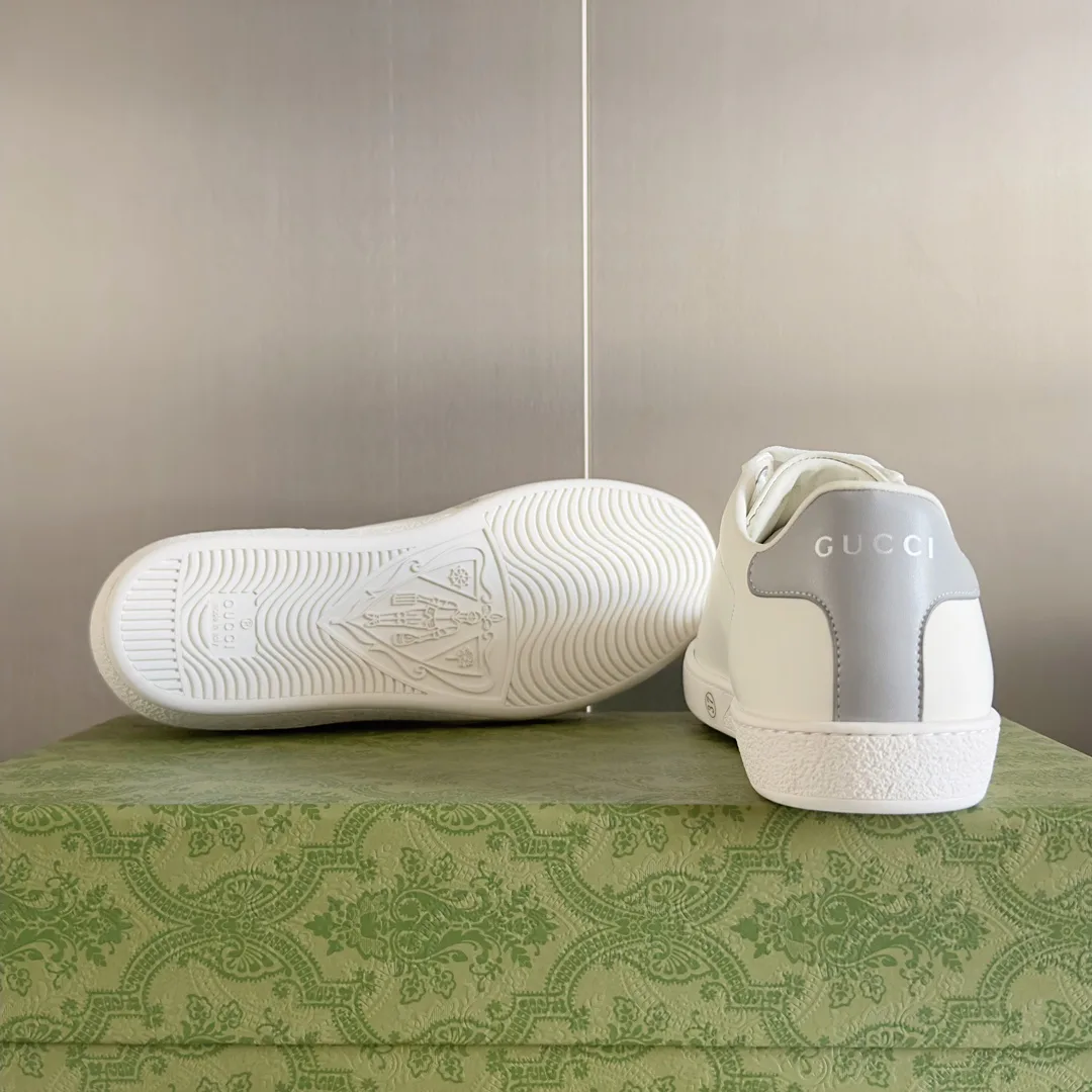 Women's Sneakers GUCCI 17620481