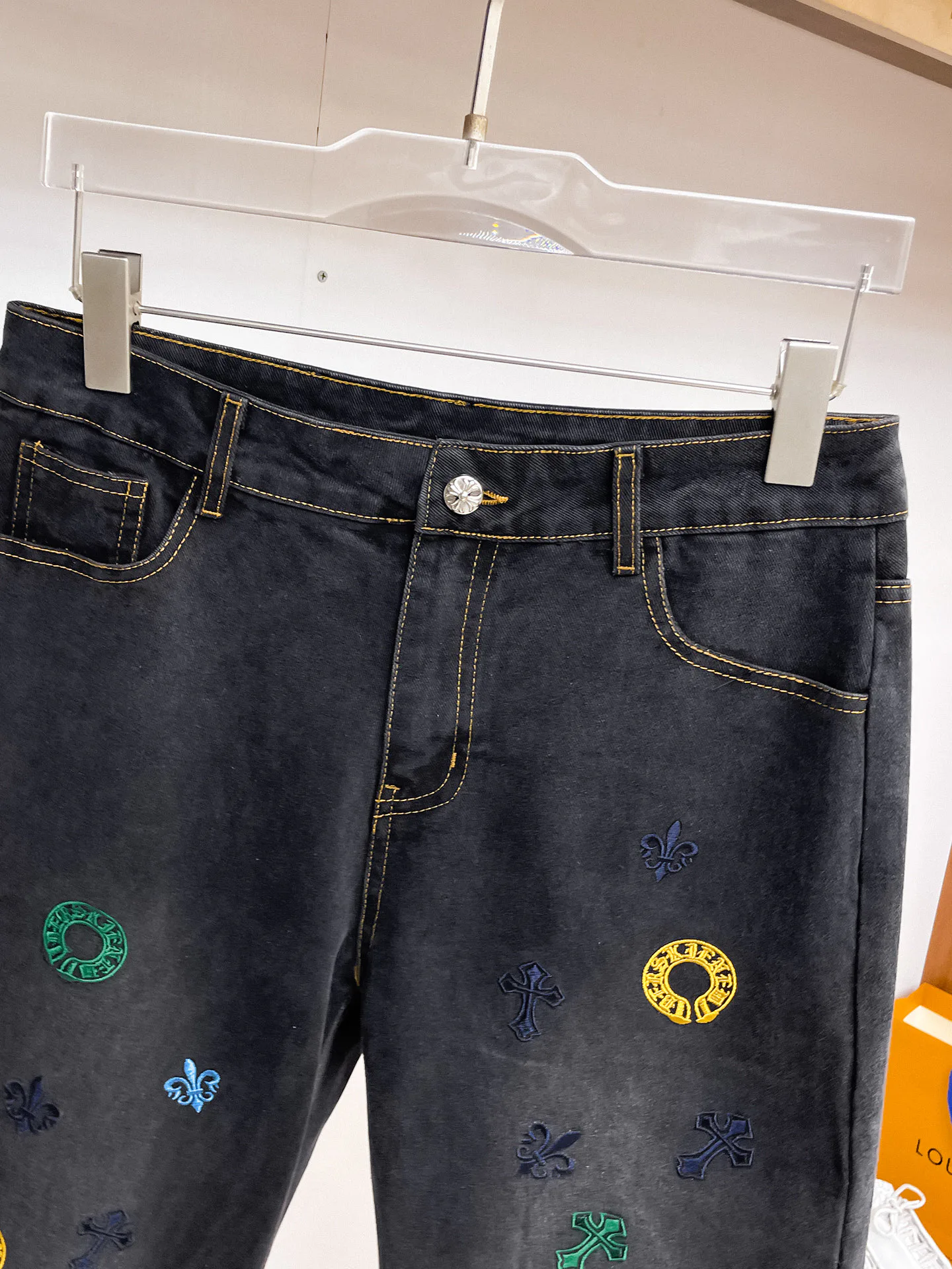 Men's Jeans CHROME HEARTS 18345651