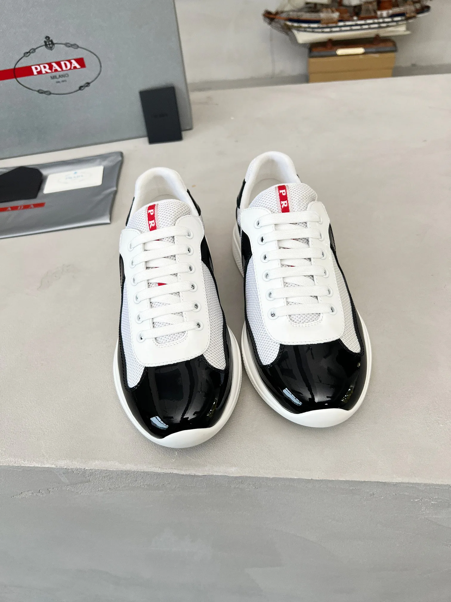 Women's Sneakers PRADA 17704068