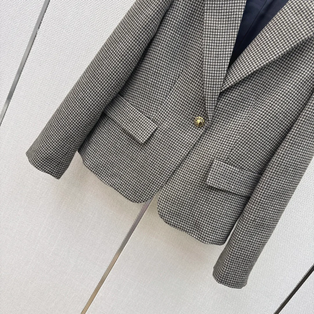 Women's Blazers CHANEL 18435735