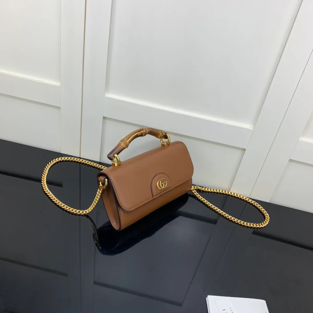 Women's Classic Handbags GUCCI 18262422