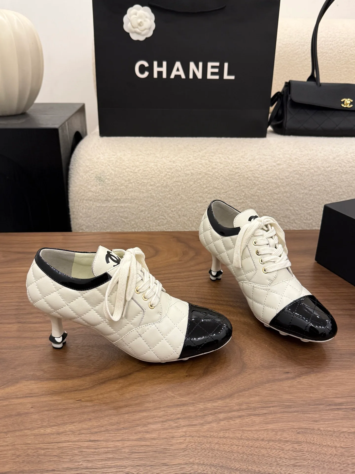 Women's Heels CHANEL 17920847