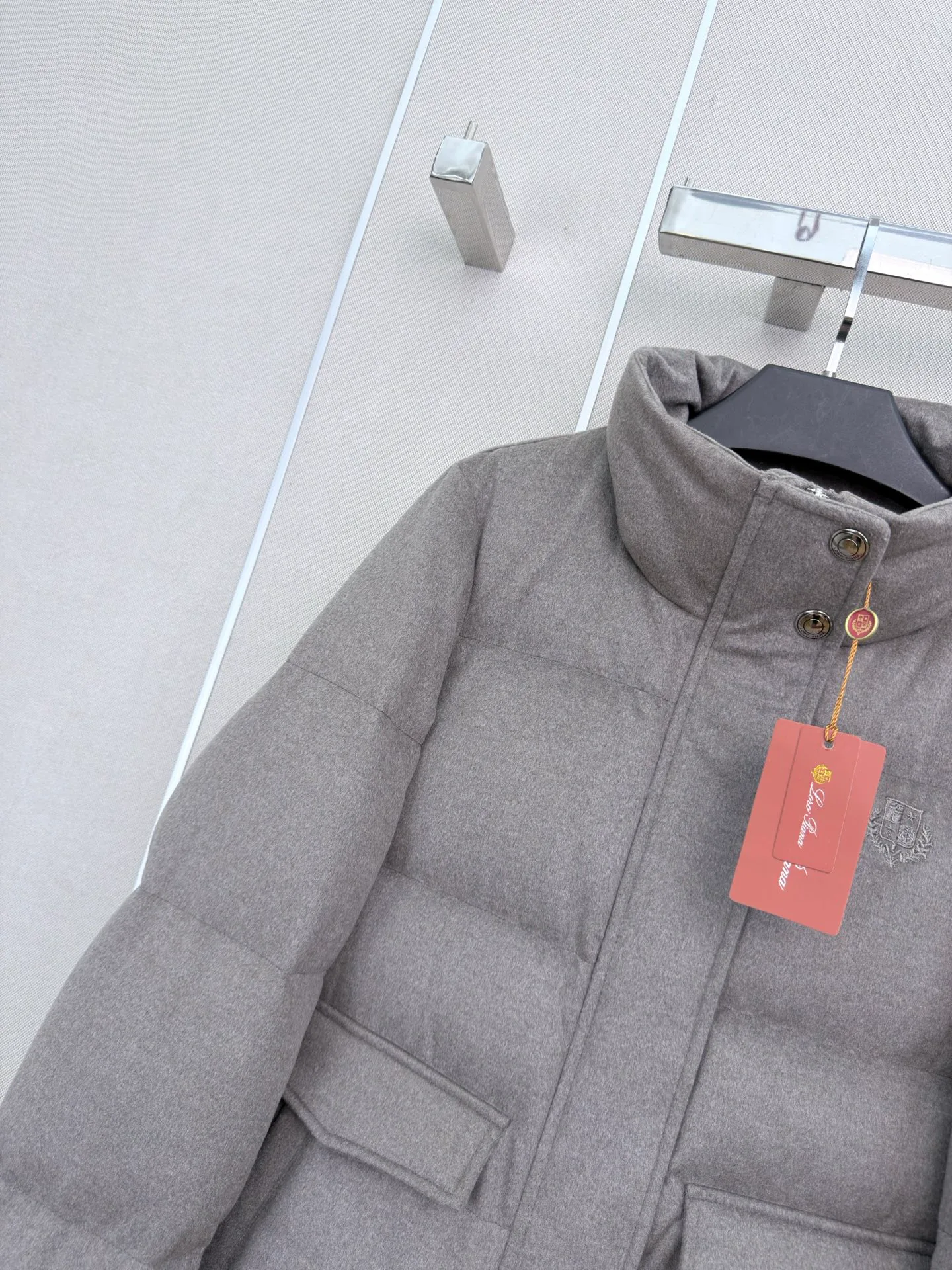 Women's Jackets And Down Jackets LORO PIANA 18108713