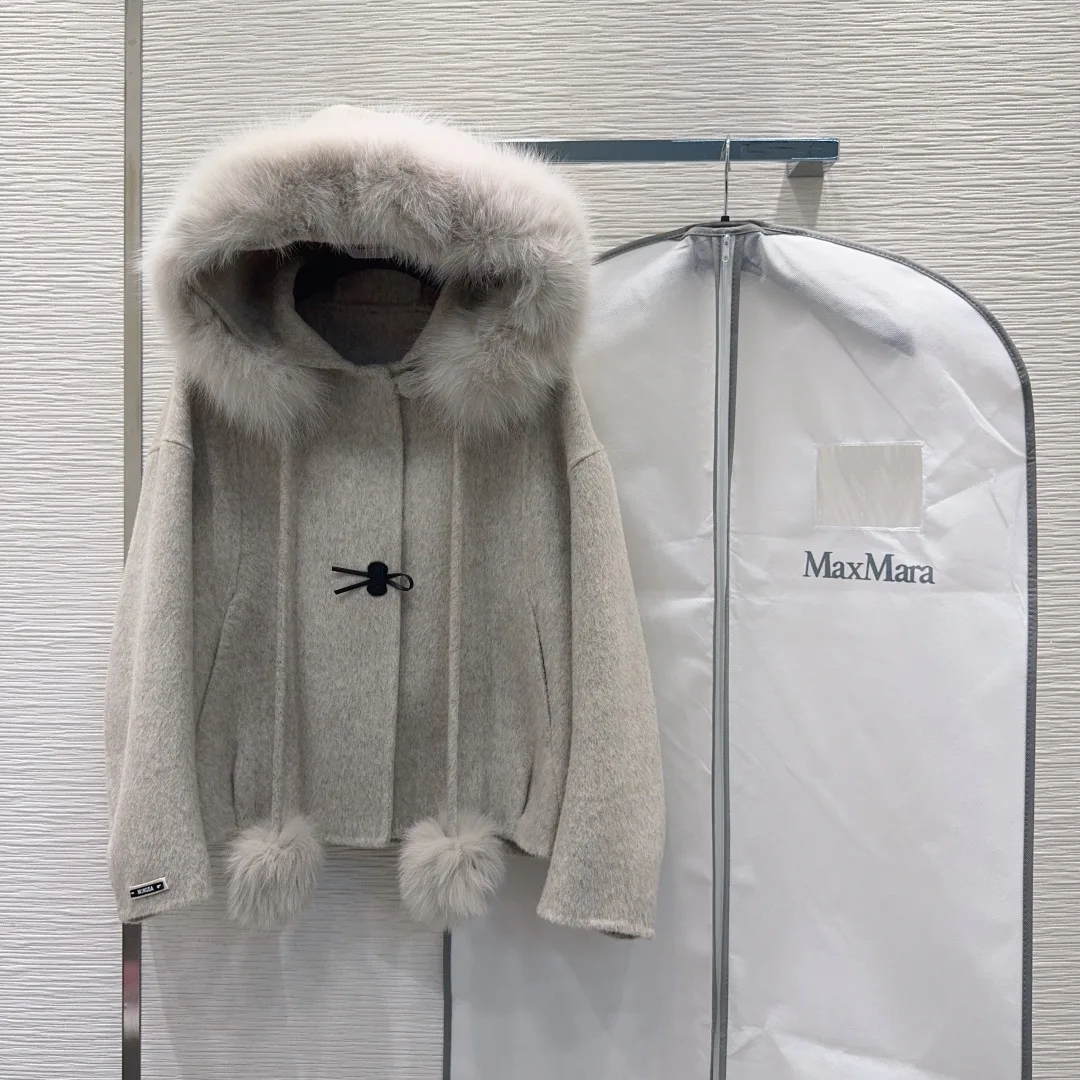Women's Coats MAX MARA 18456285