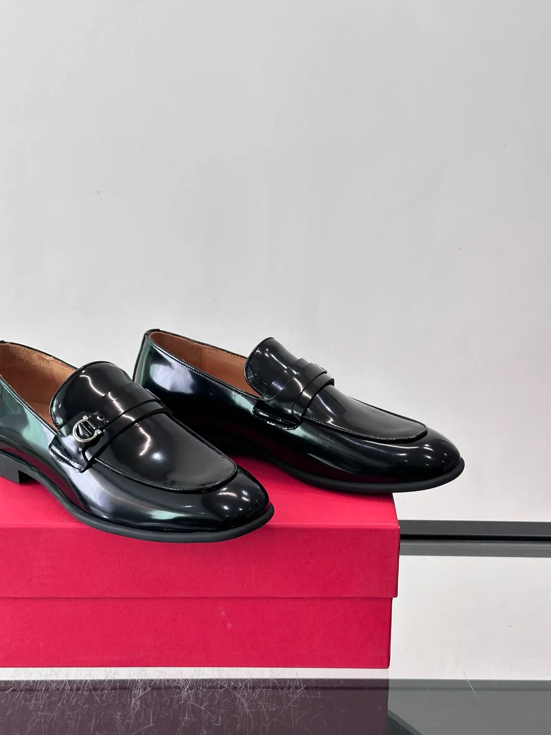 Men's Loafers And Dress Shoes SALVATORE FERRAGAMO 18079441