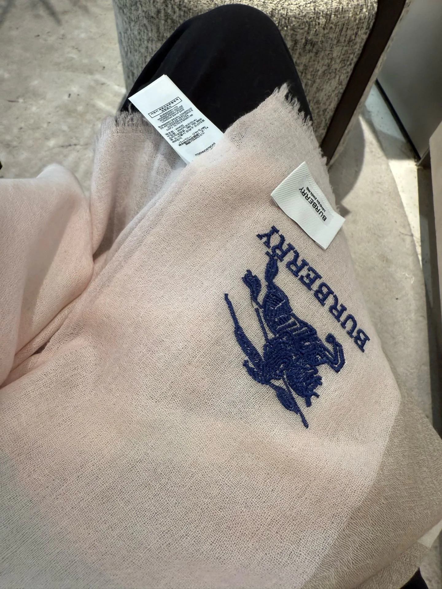 Scarves BURBERRY 18222428