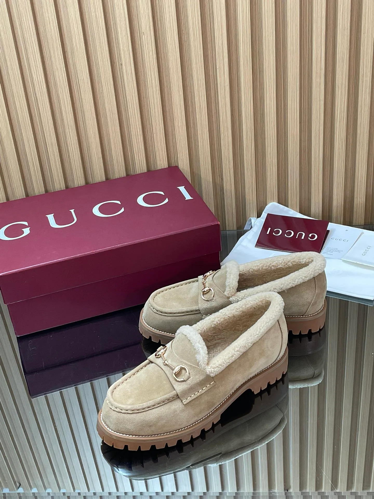 Women's Loafers And Moccasins GUCCI 18187054