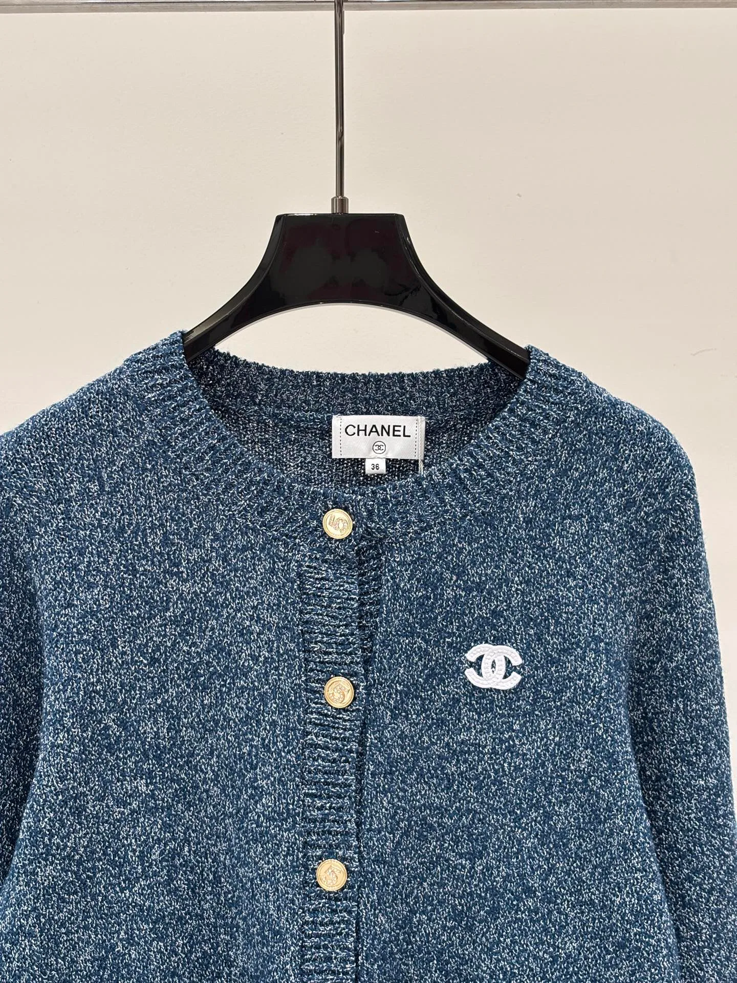 Women's Jumpers And Sweaters CHANEL 18032141