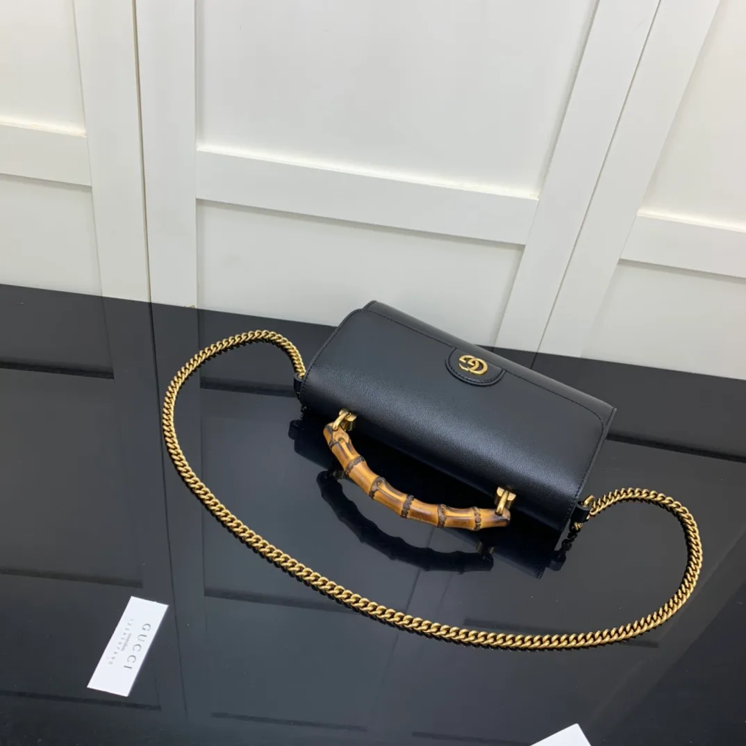 Women's Classic Handbags GUCCI 18262416