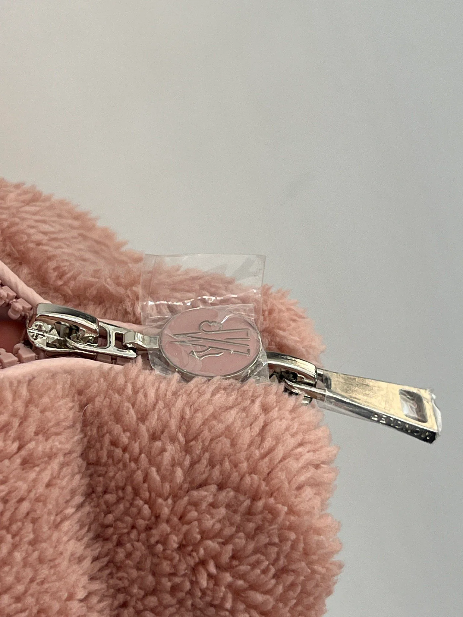 Women's Jackets And Down Jackets MONCLER 18416245