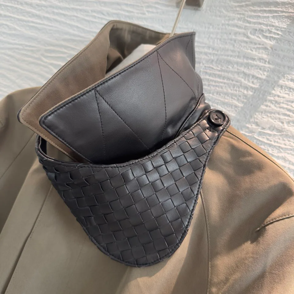 Women's Trench Coats BOTTEGA VENETA 17417195