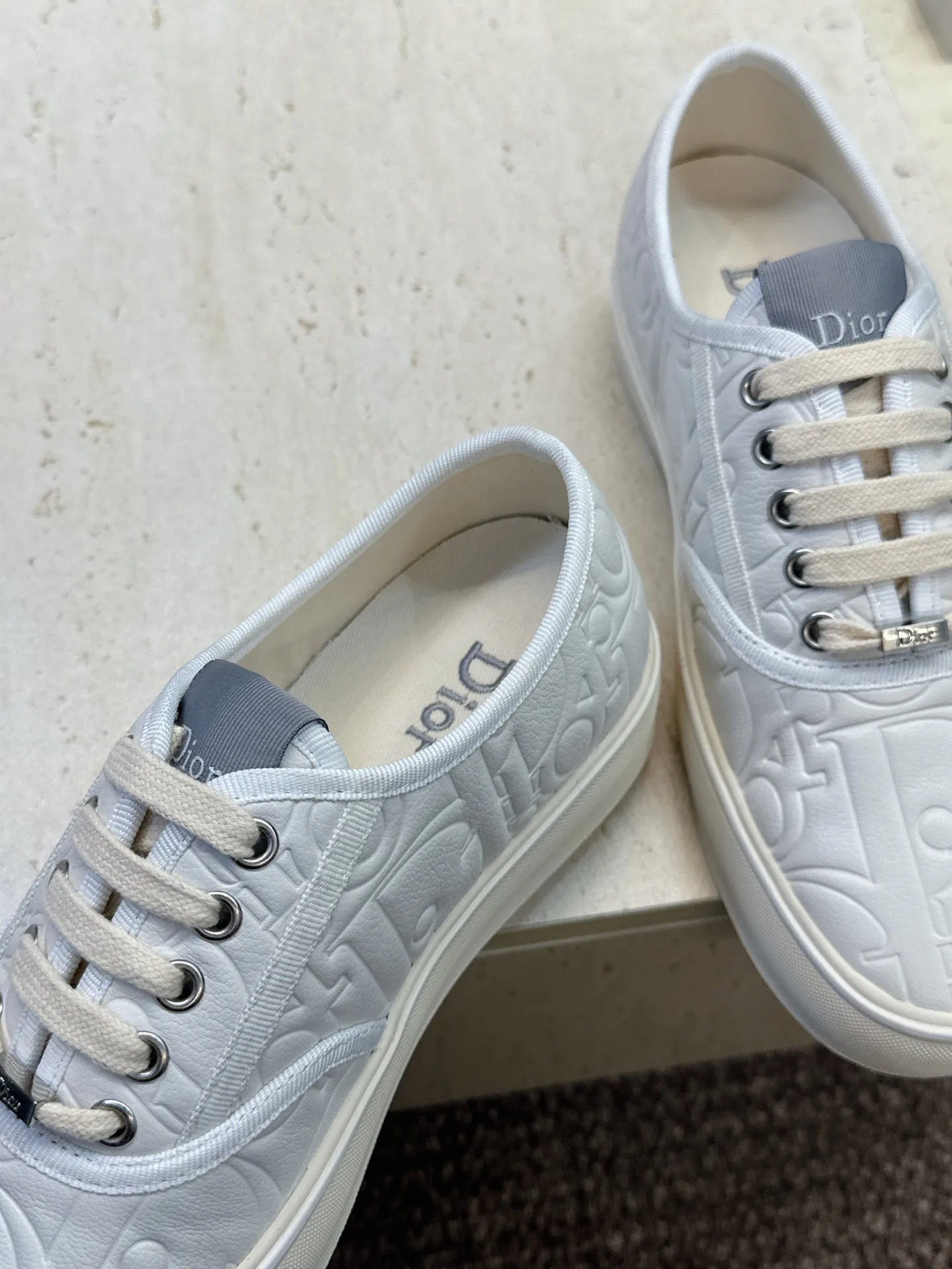 Women's Sneakers CHRISTIAN DIOR 18132780