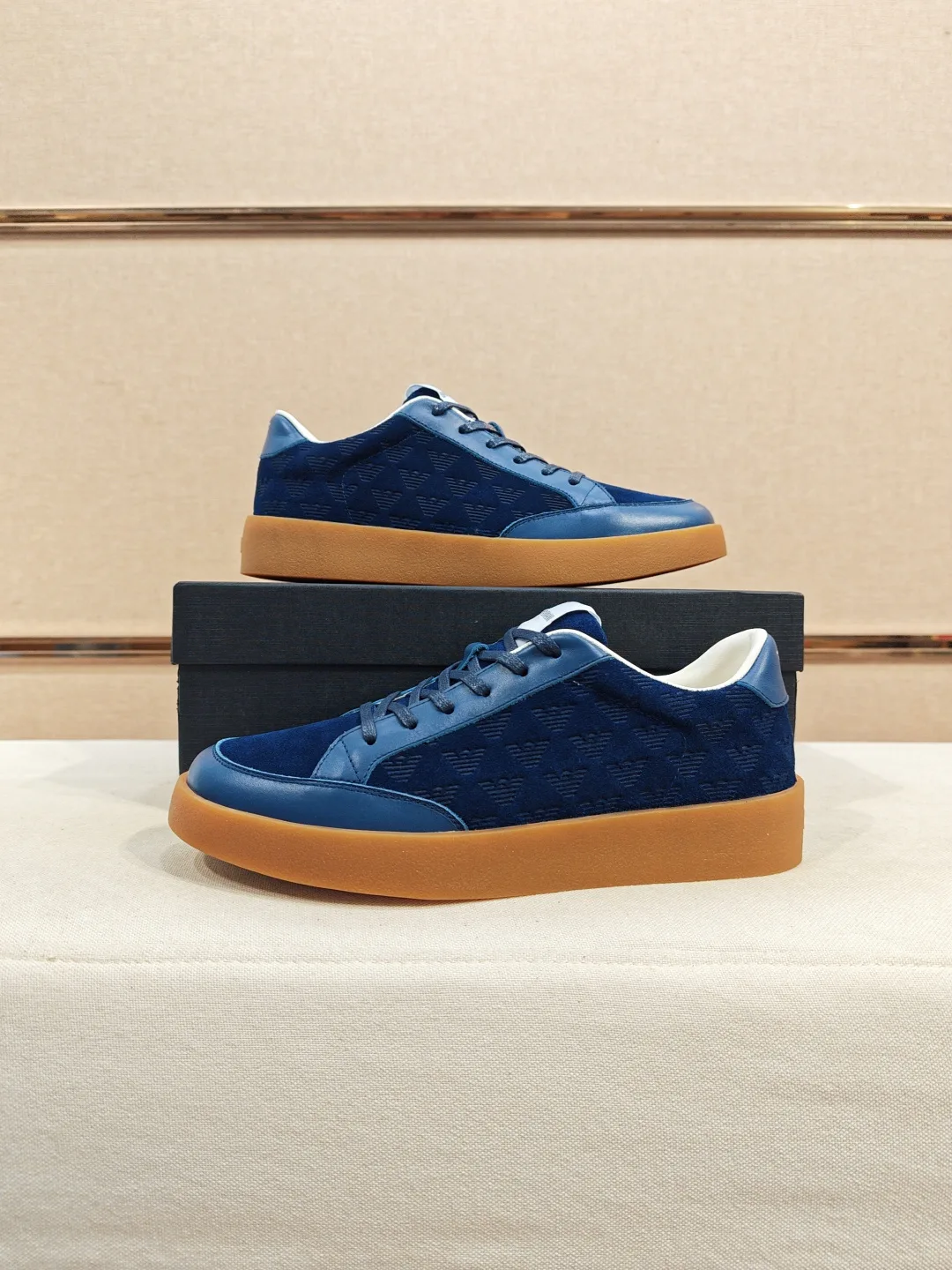 Men's Sneakers ARMANI 18198142