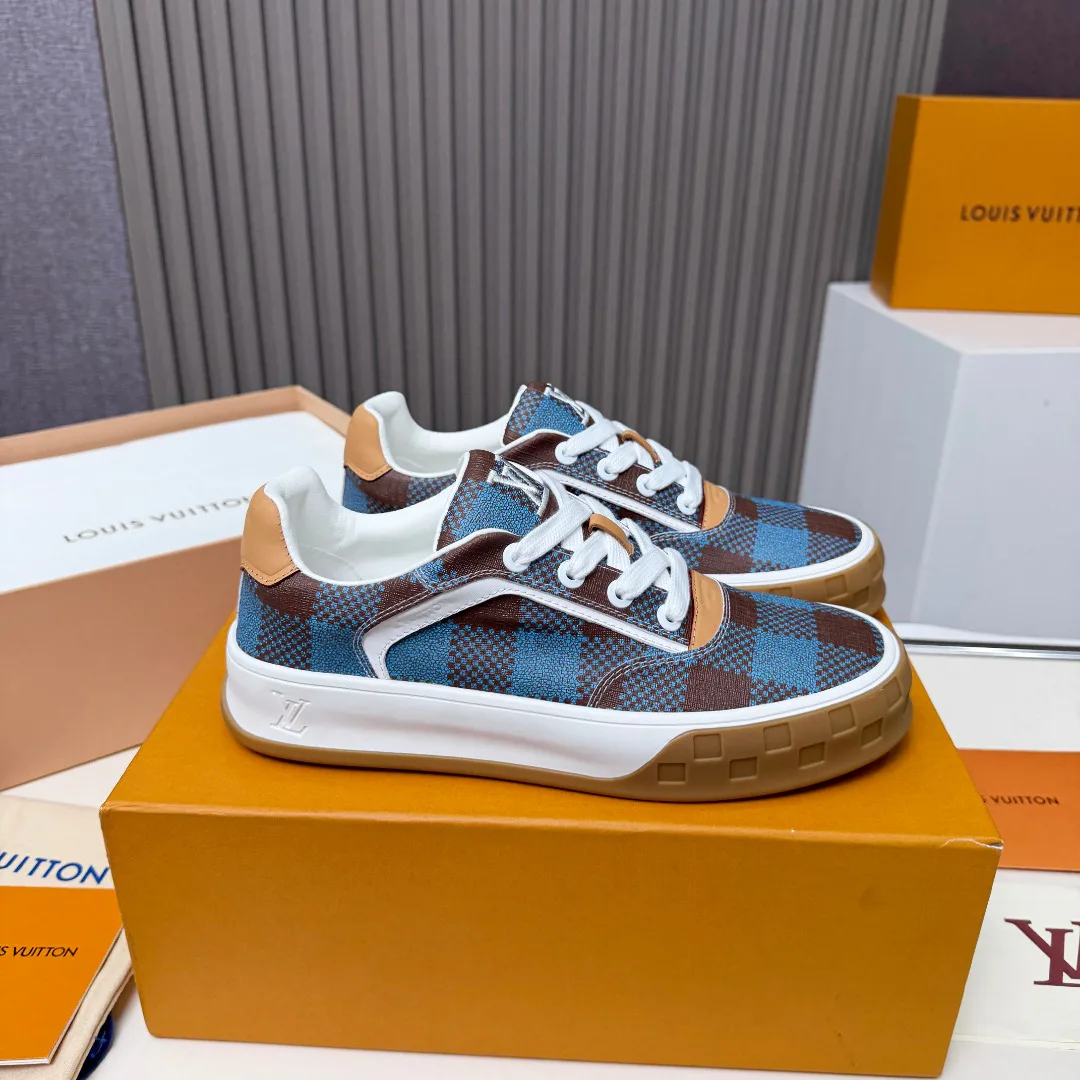 Men's Sneakers LOUIS VUITTON 18265157