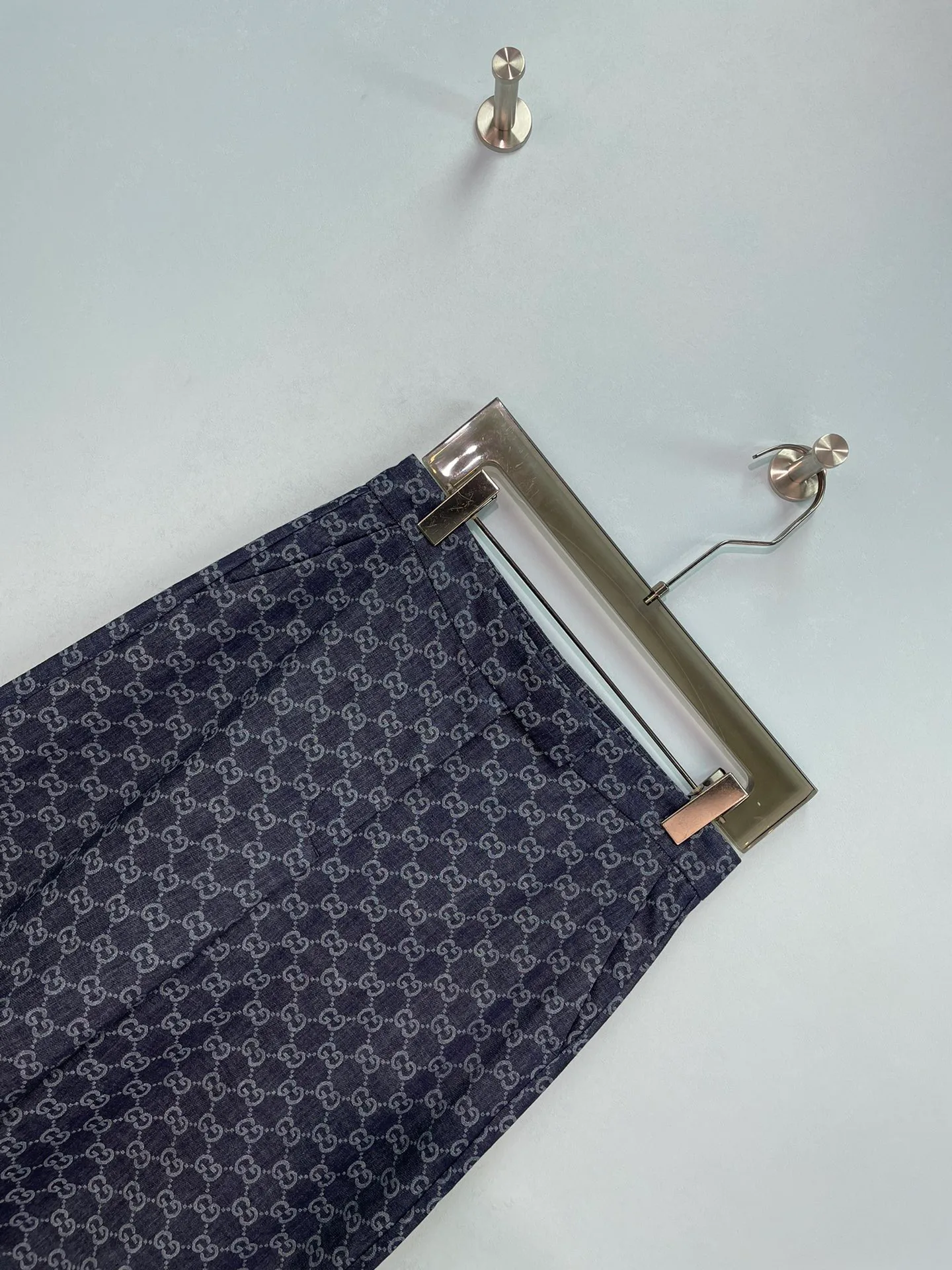 Women's Trousers GUCCI 17479751