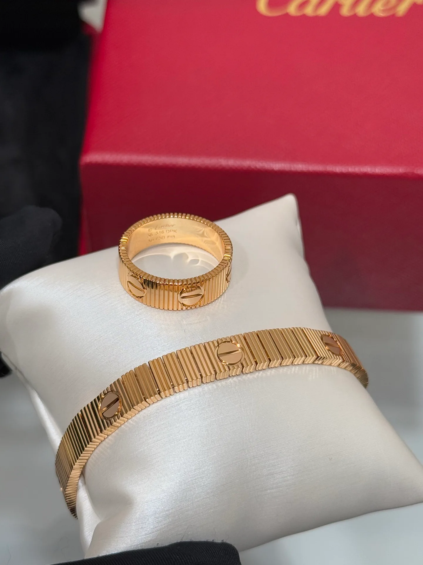 Jewelry CARTIER 17601230