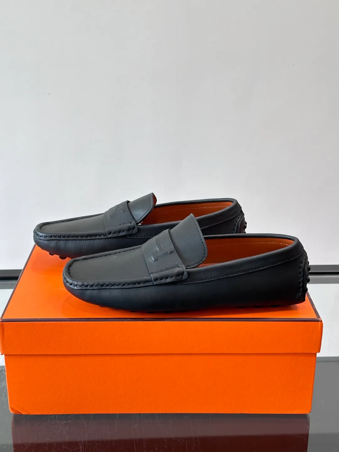 Men's Loafers And Dress Shoes HERMES 18102670