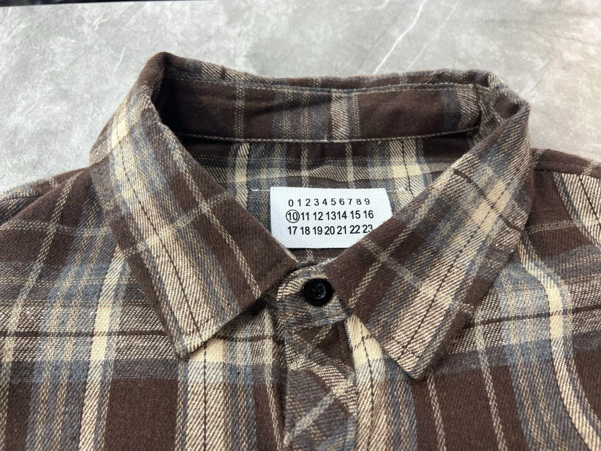 Рубашки Мужские Maison Margiela 18599399