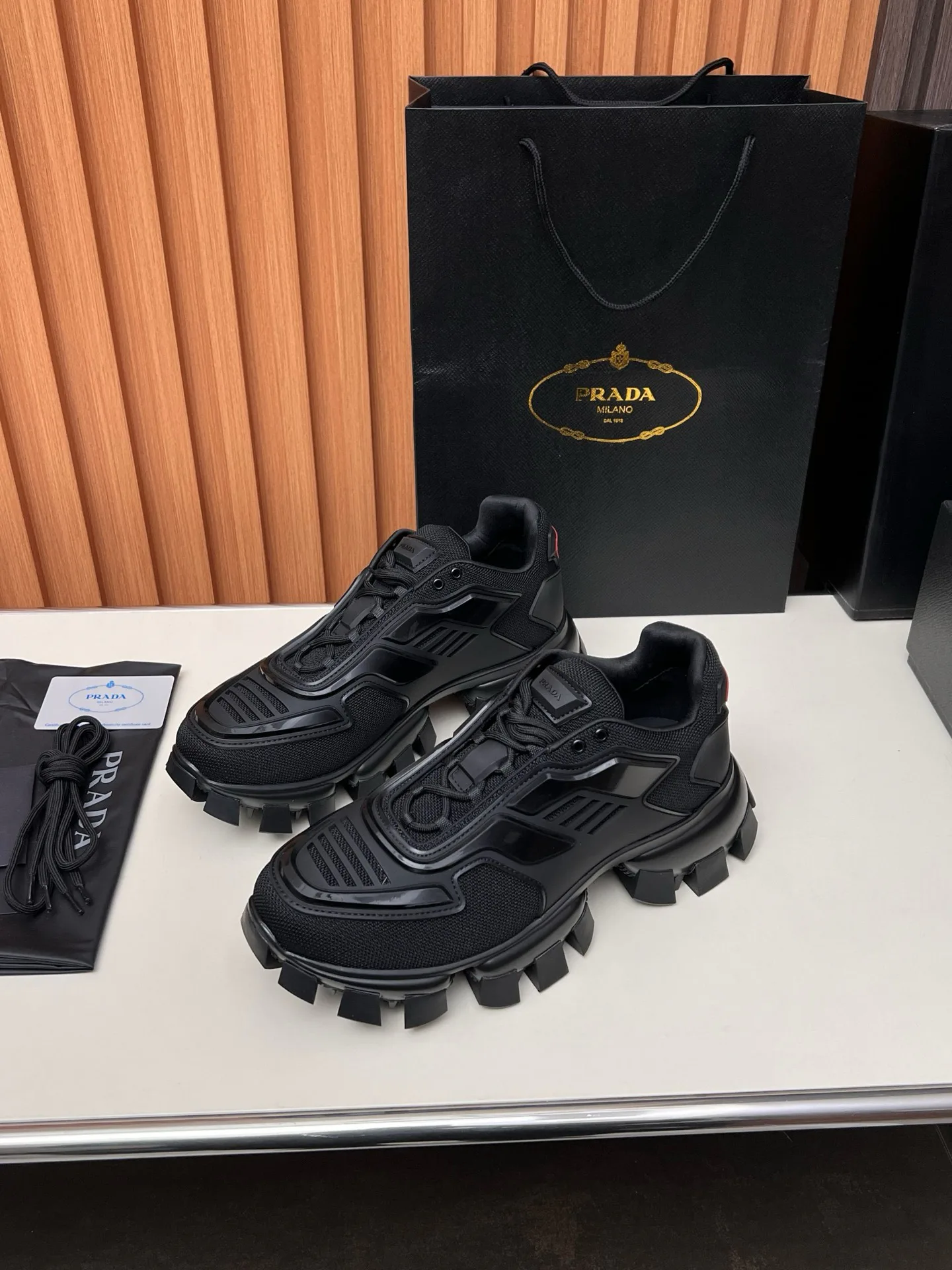 Women's Sneakers PRADA 17955145