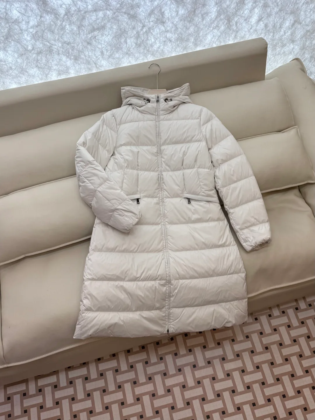 Куртки И Пуховики Женские Moncler 18629925