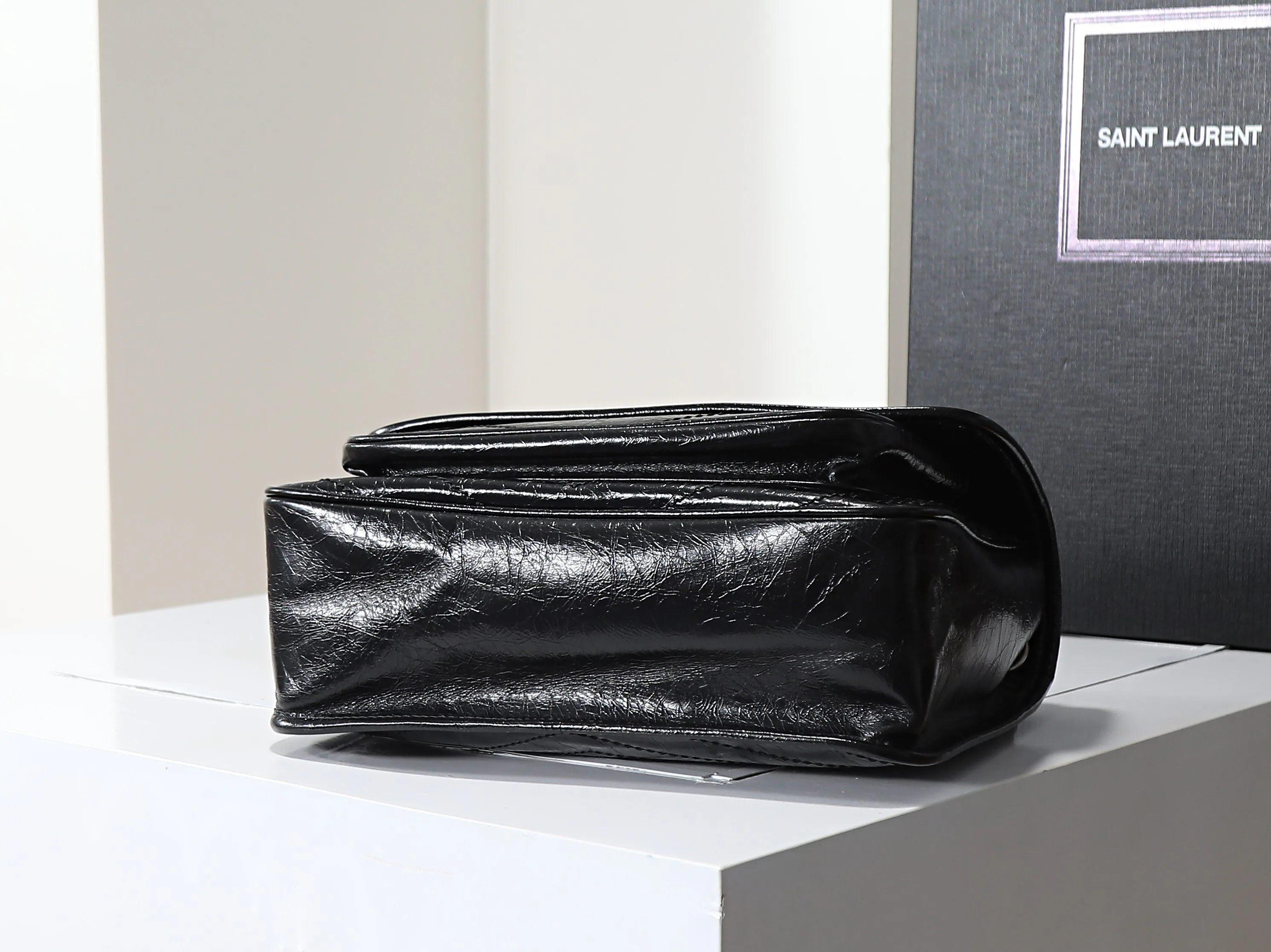 Women's Classic Handbags SAINT LAURENT 17138034