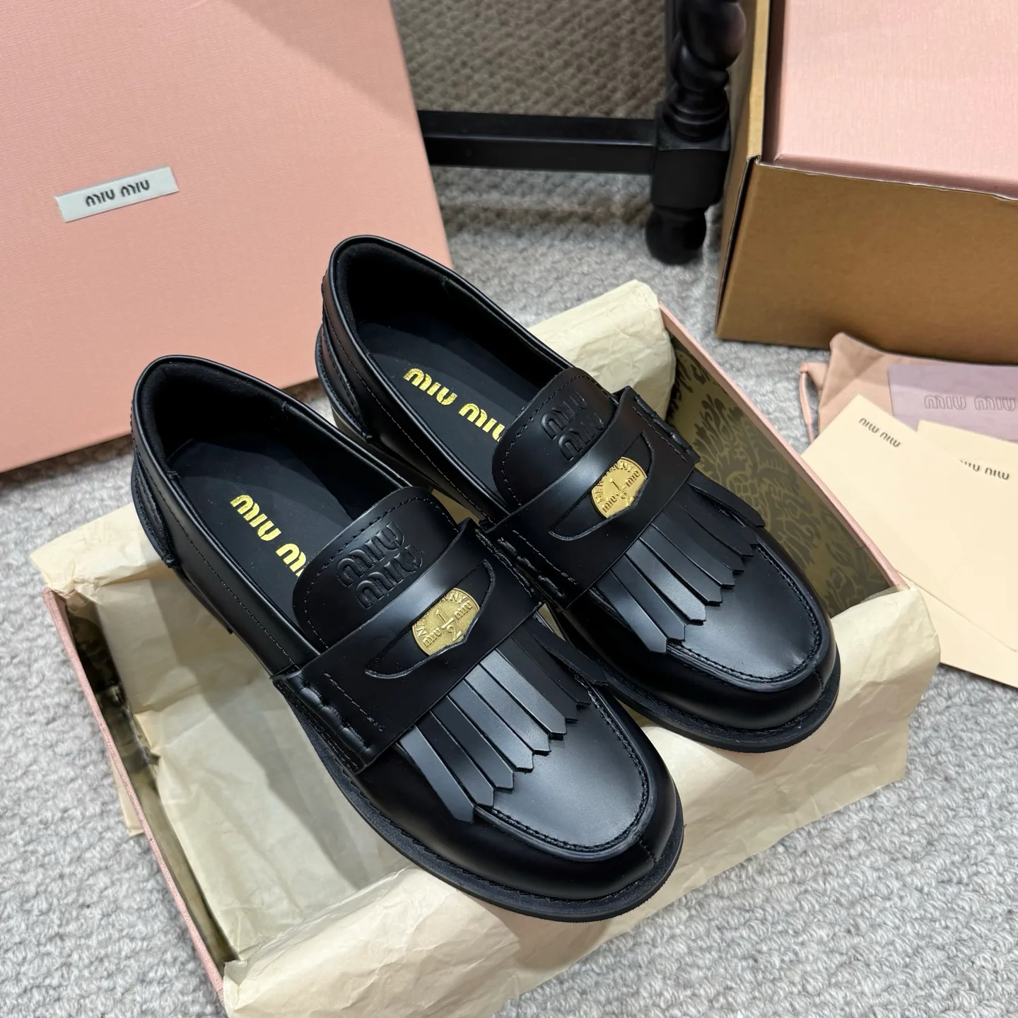 Women's Loafers And Moccasins MIU MIU 18337070