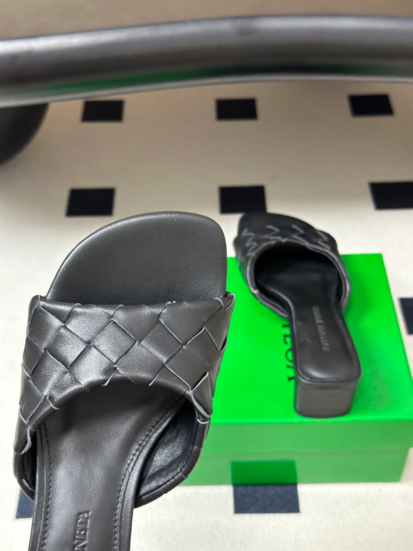 Women's Mules And Clogs BOTTEGA VENETA 17480755