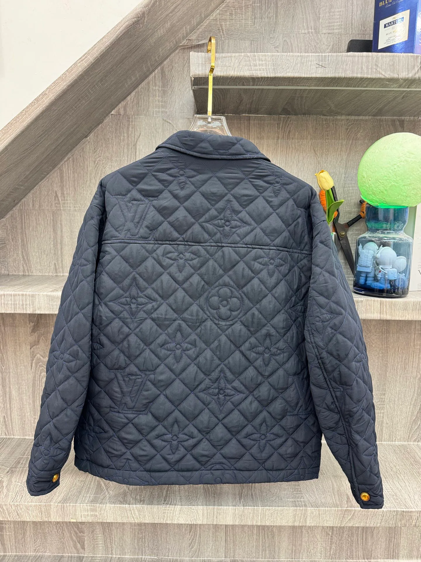 Men's Jackets And Down Jackets LOUIS VUITTON 18140186