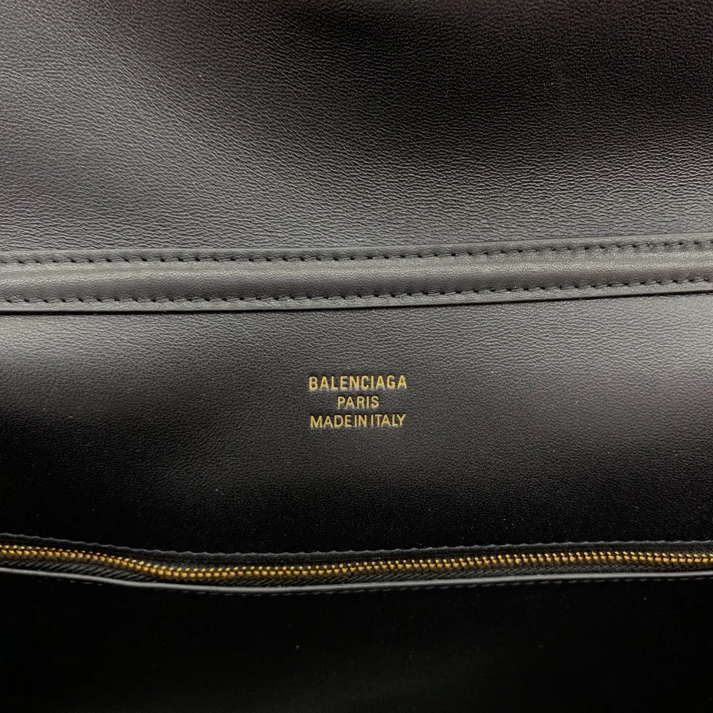 Women's Classic Handbags BALENCIAGA 18136004