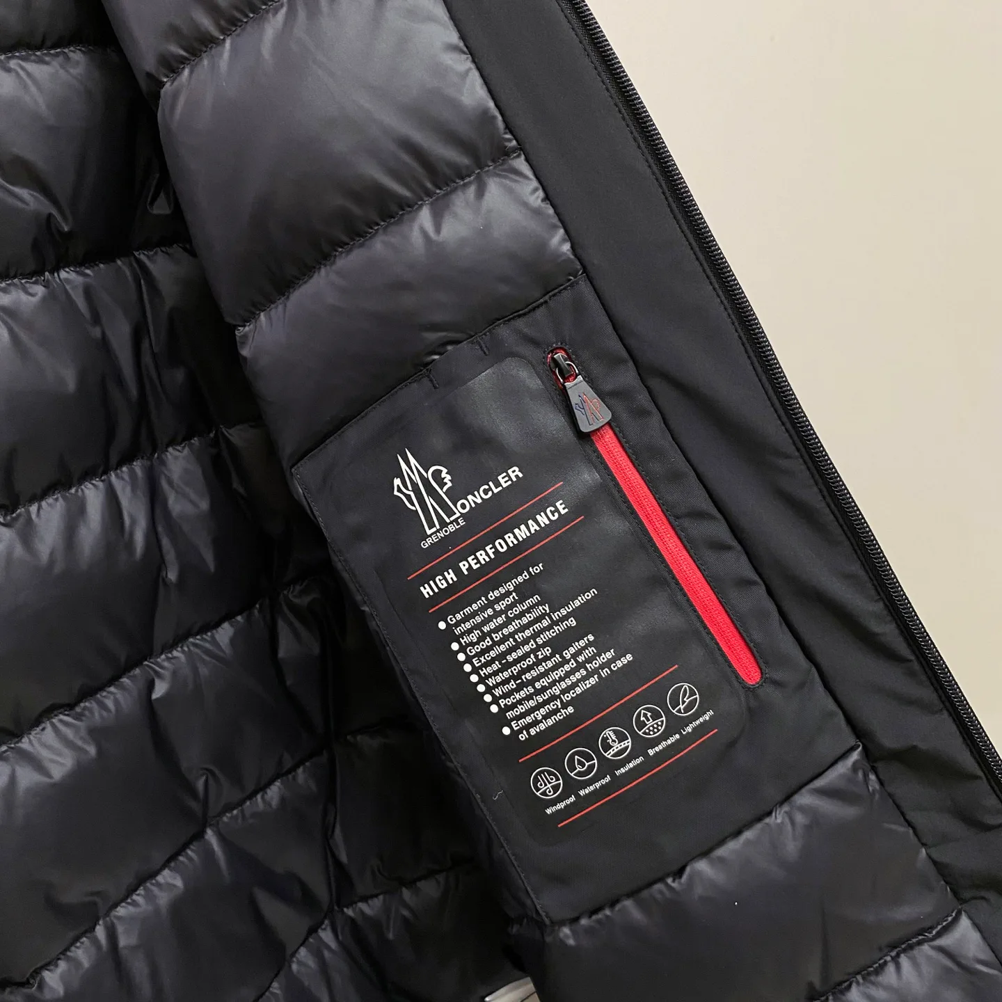 Men's Jackets And Down Jackets MONCLER 18029238
