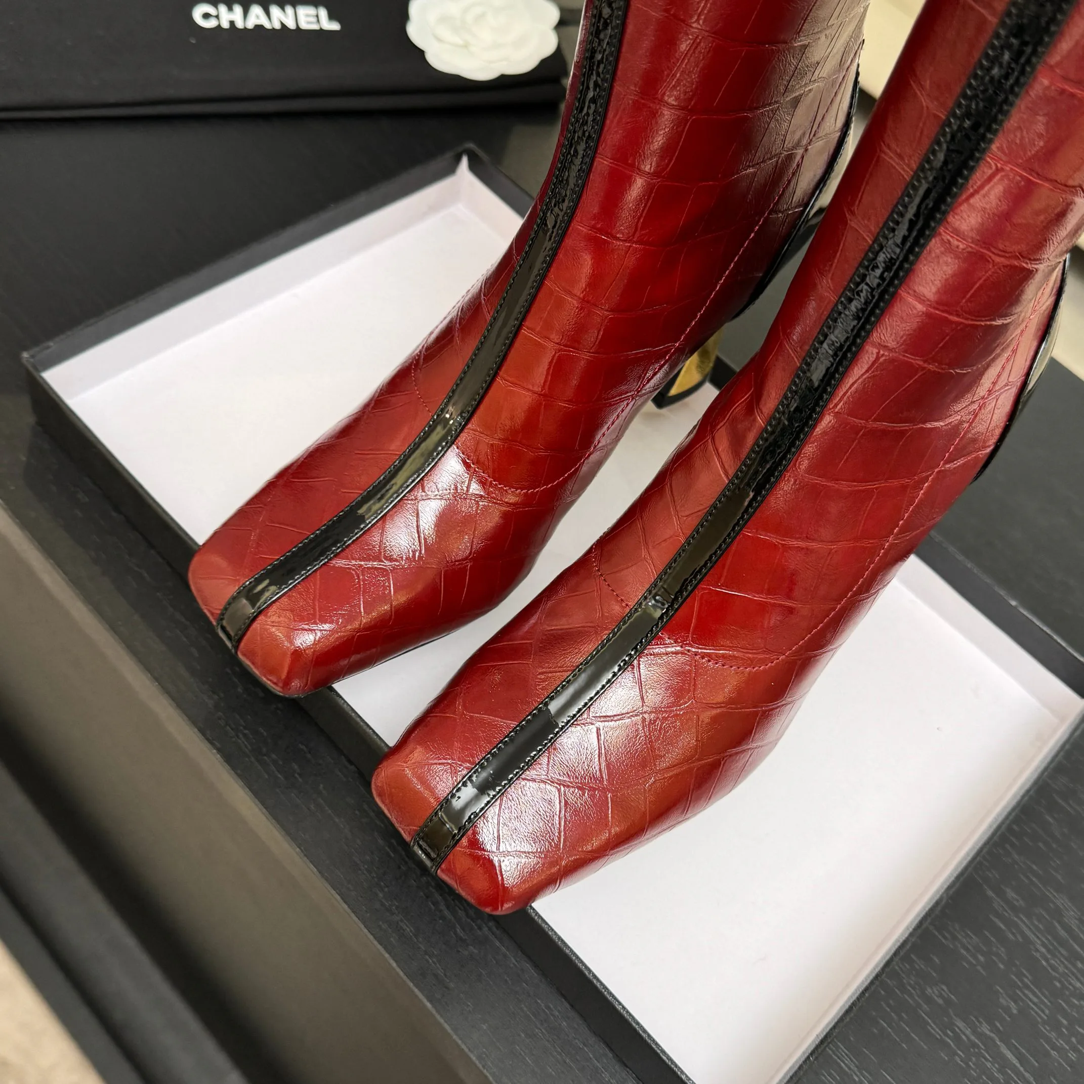 Women's Boots CHANEL 18062458