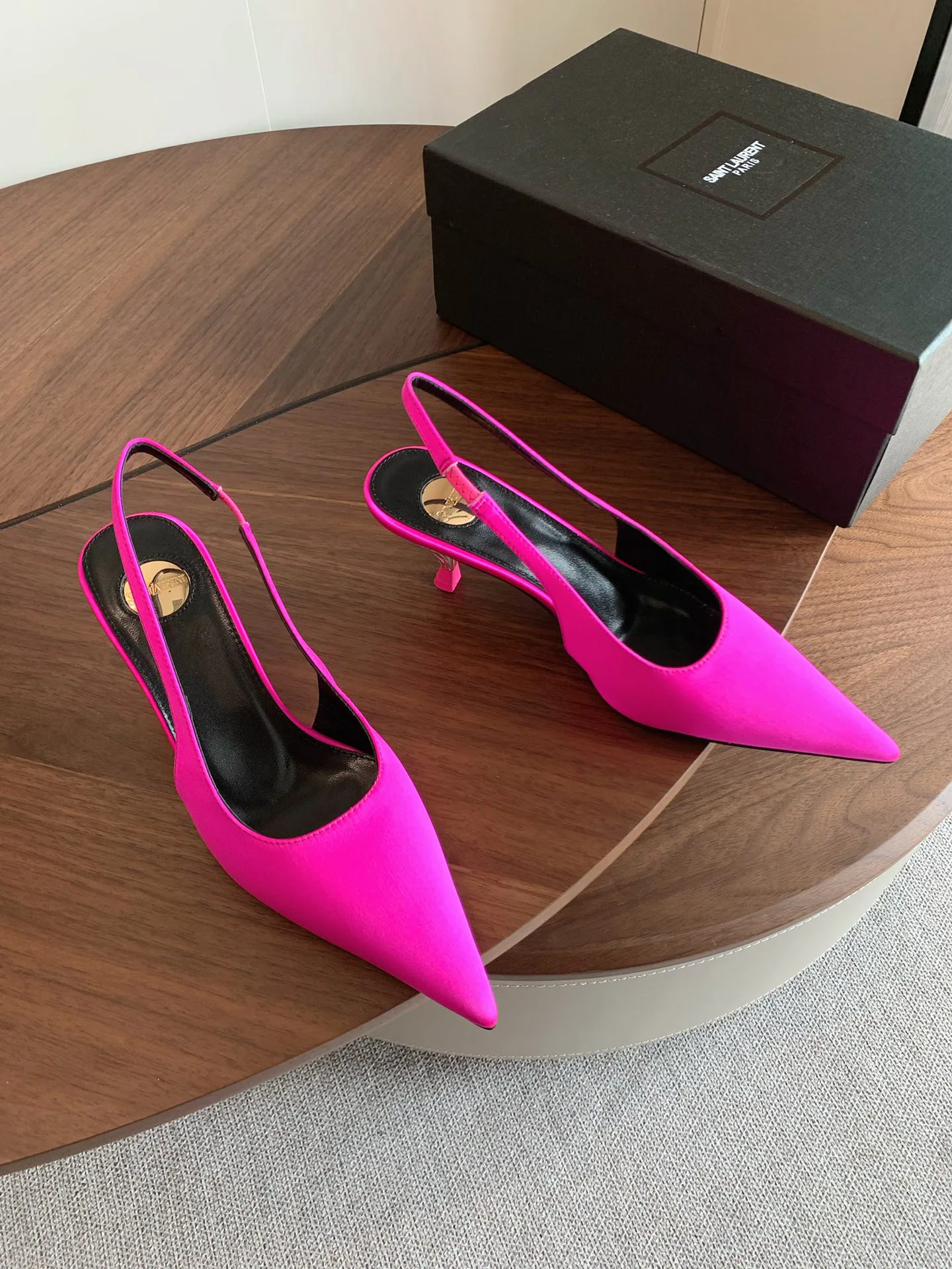 Women's Heels SAINT LAURENT 17371728