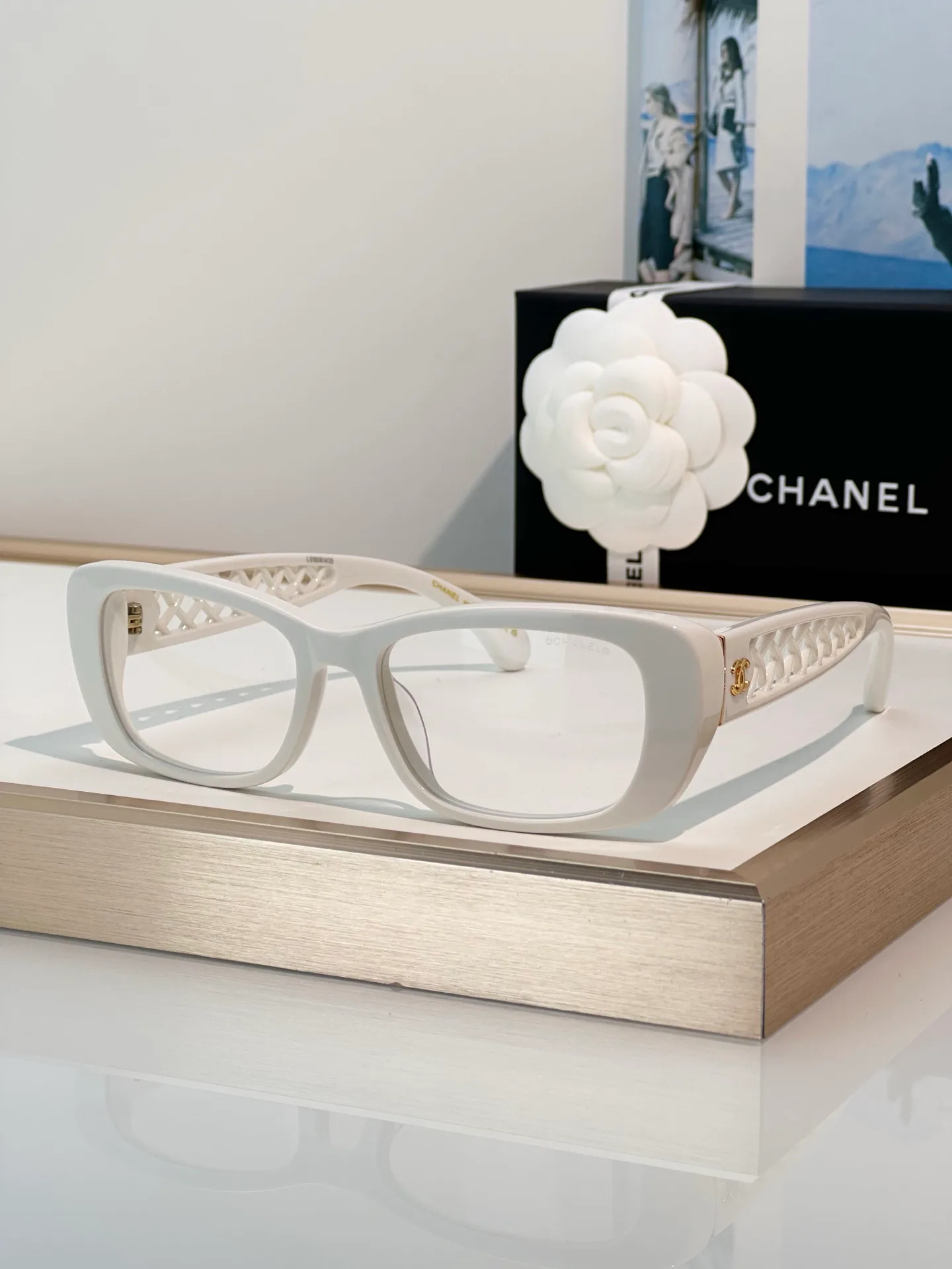 Glasses CHANEL 17649699