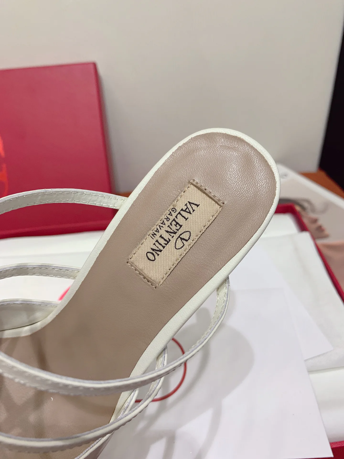 Women's Mules And Clogs VALENTINO 17963051