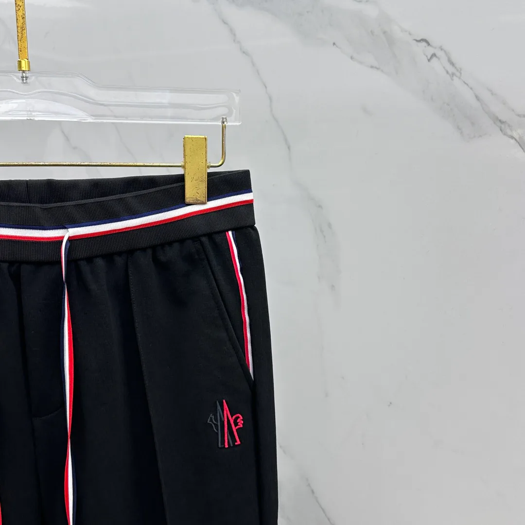 Брюки Мужские Moncler 18596894