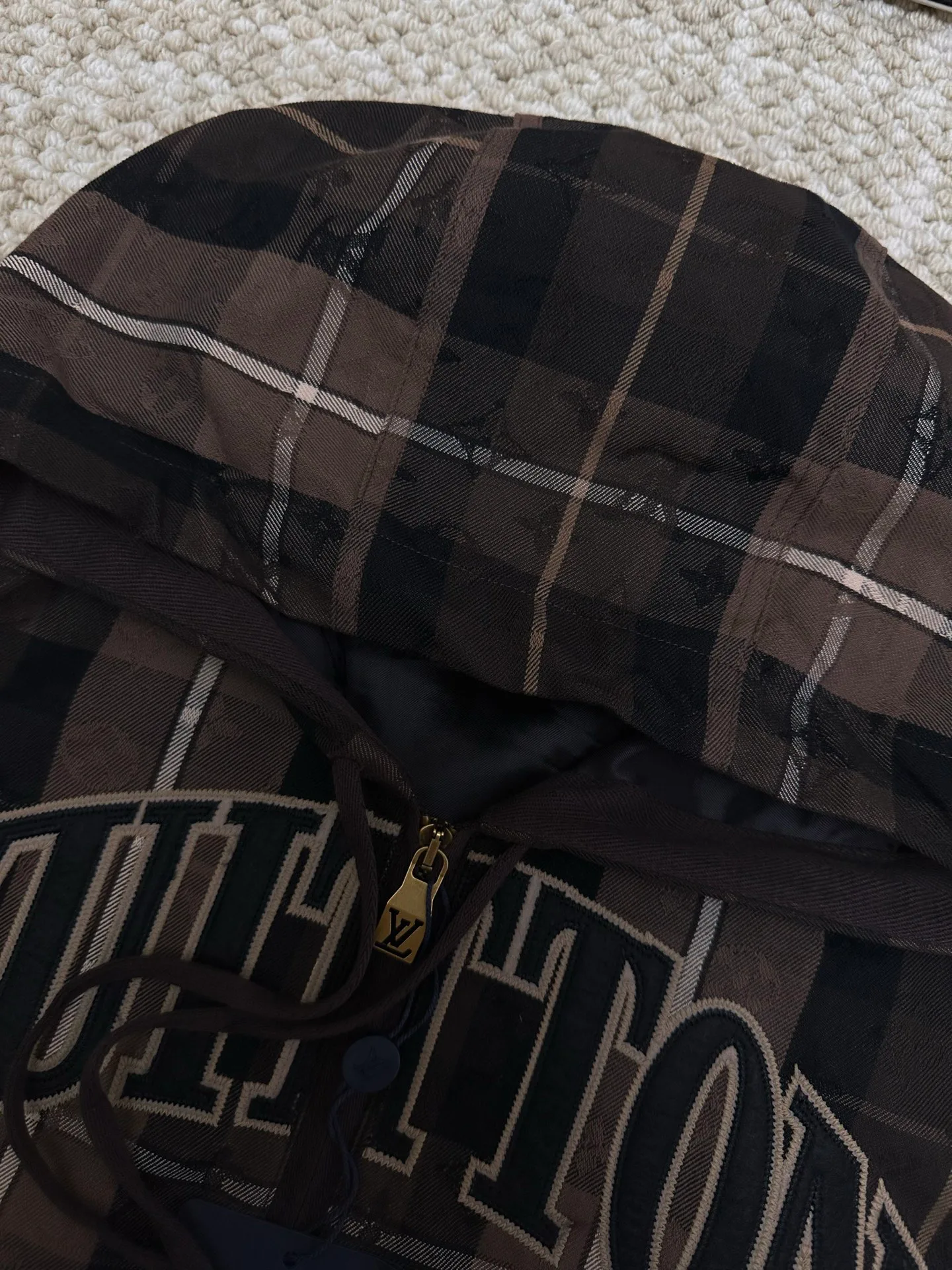 Men's Jackets And Down Jackets LOUIS VUITTON 18303117