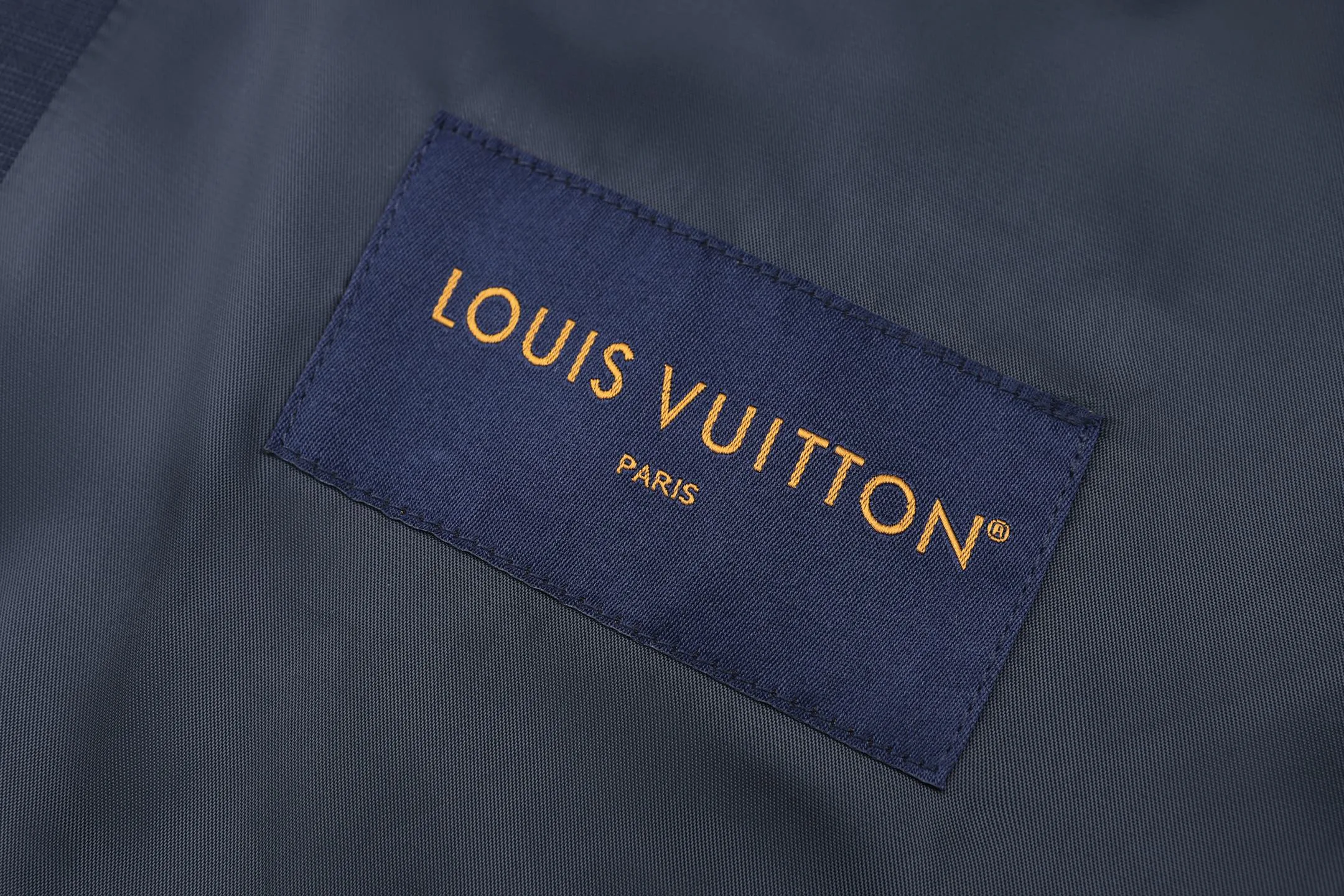 Men's Jackets And Down Jackets LOUIS VUITTON 17899239