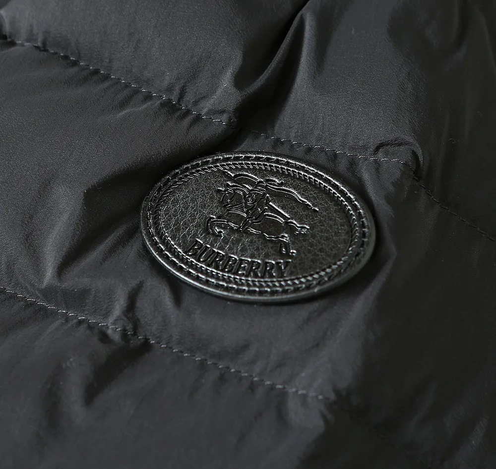 Men's Jackets And Down Jackets BURBERRY 18345604