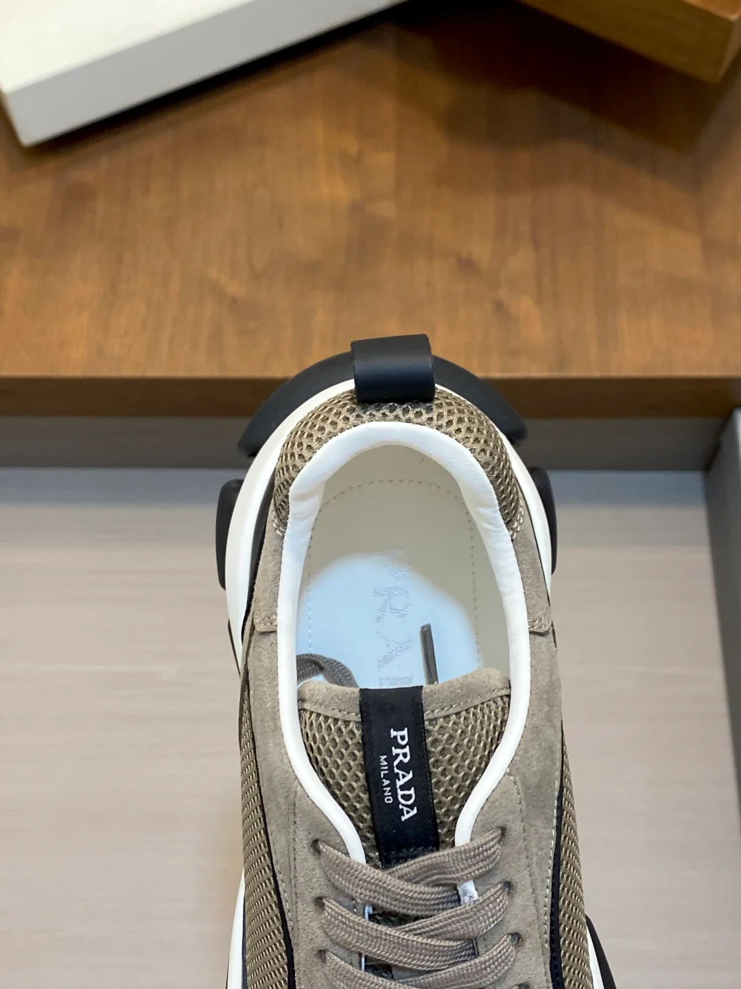 Men's Sneakers PRADA 18055232