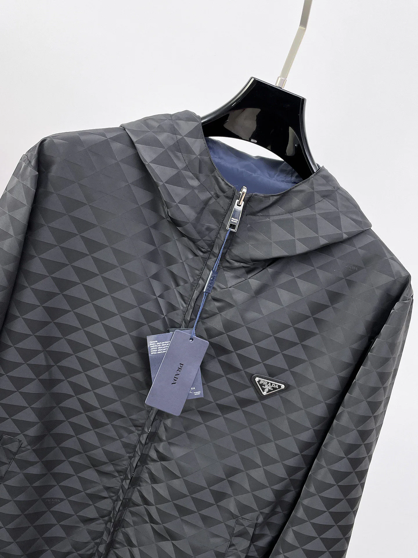 Куртки И Пуховики Женские Prada 18614692