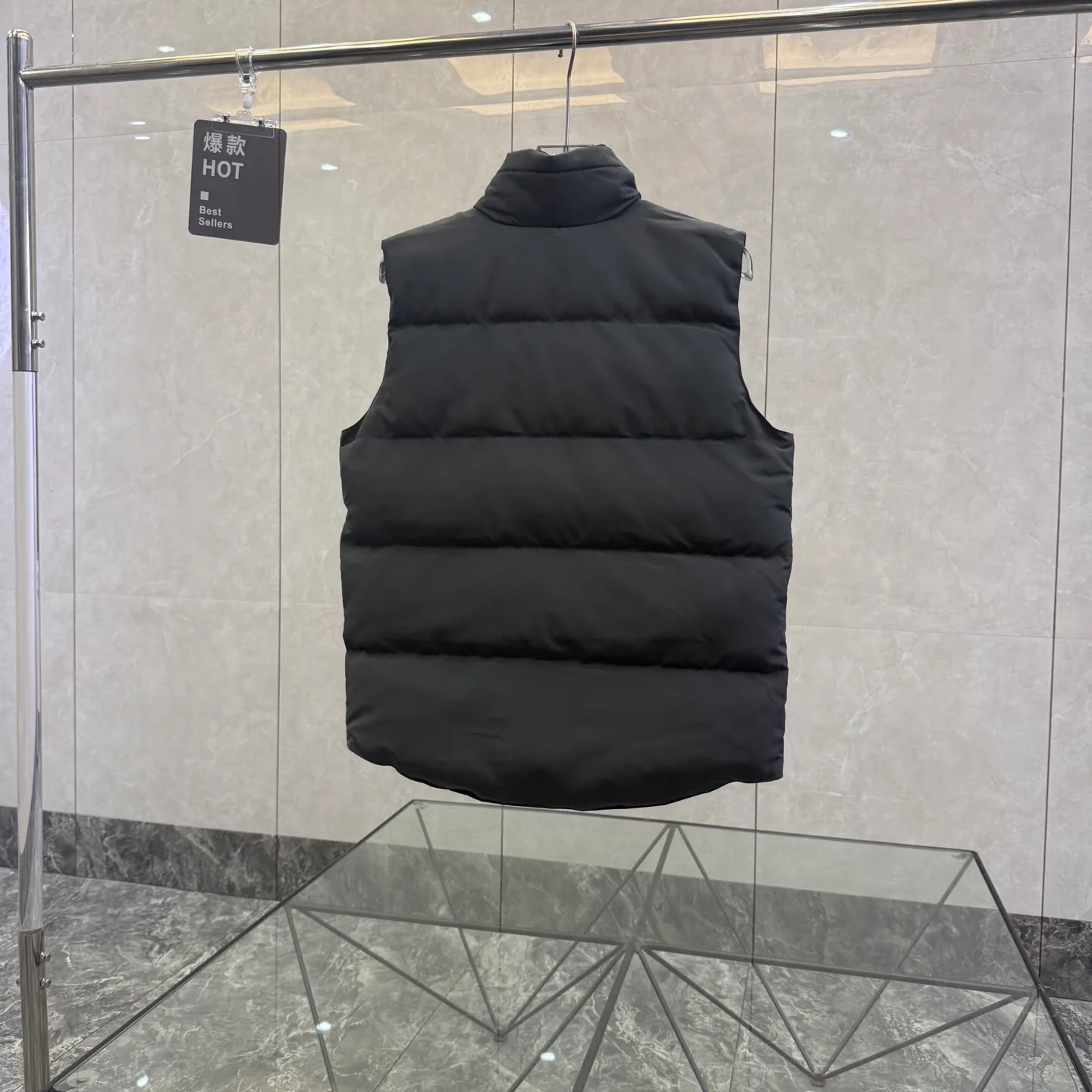 Women's Vests CANADA GOOSE 17949433
