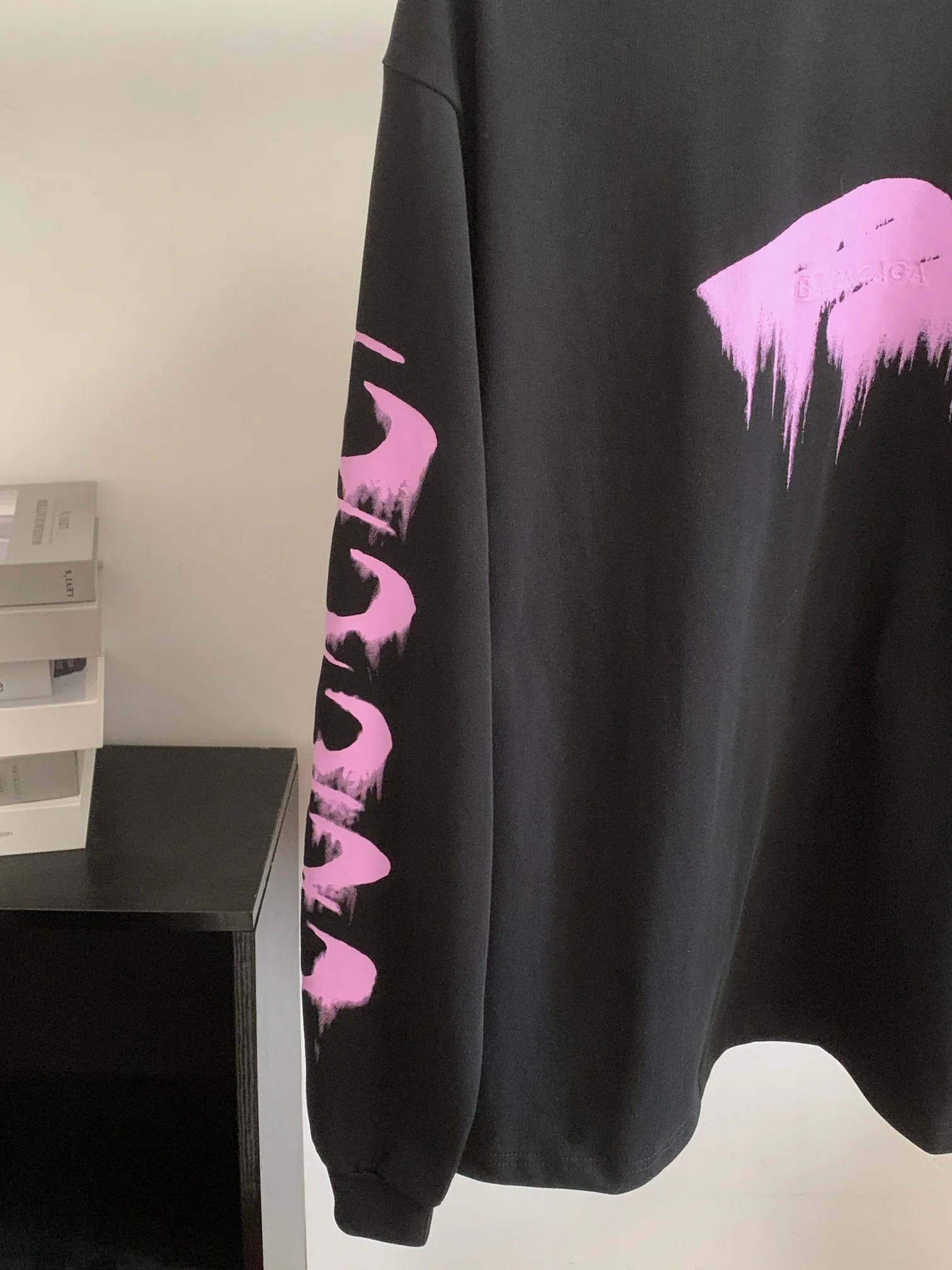 Футболки Женские Balenciaga 18562671