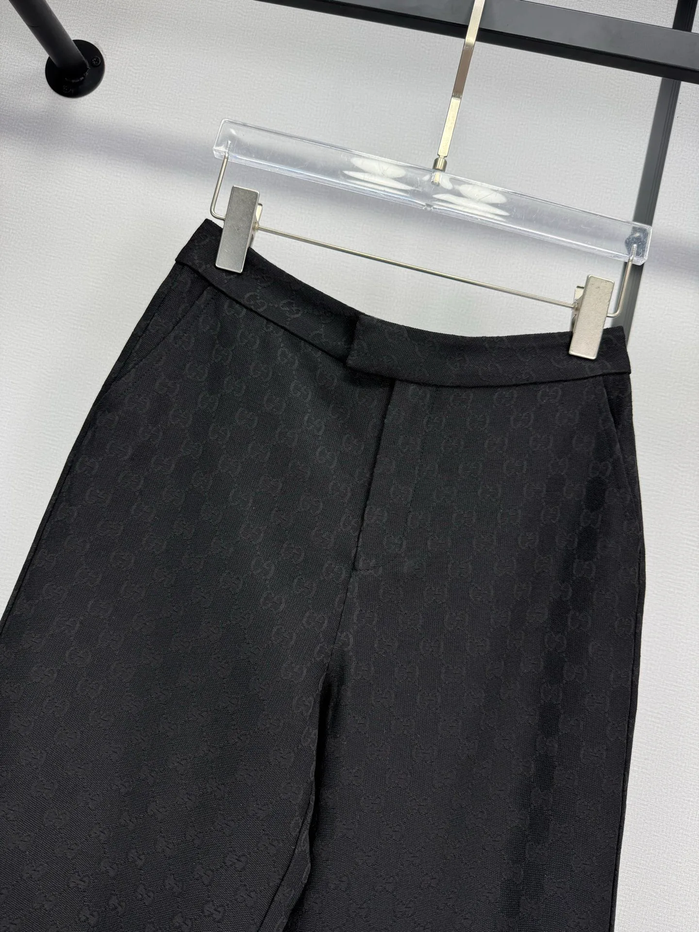 Women's Trousers GUCCI 18022728