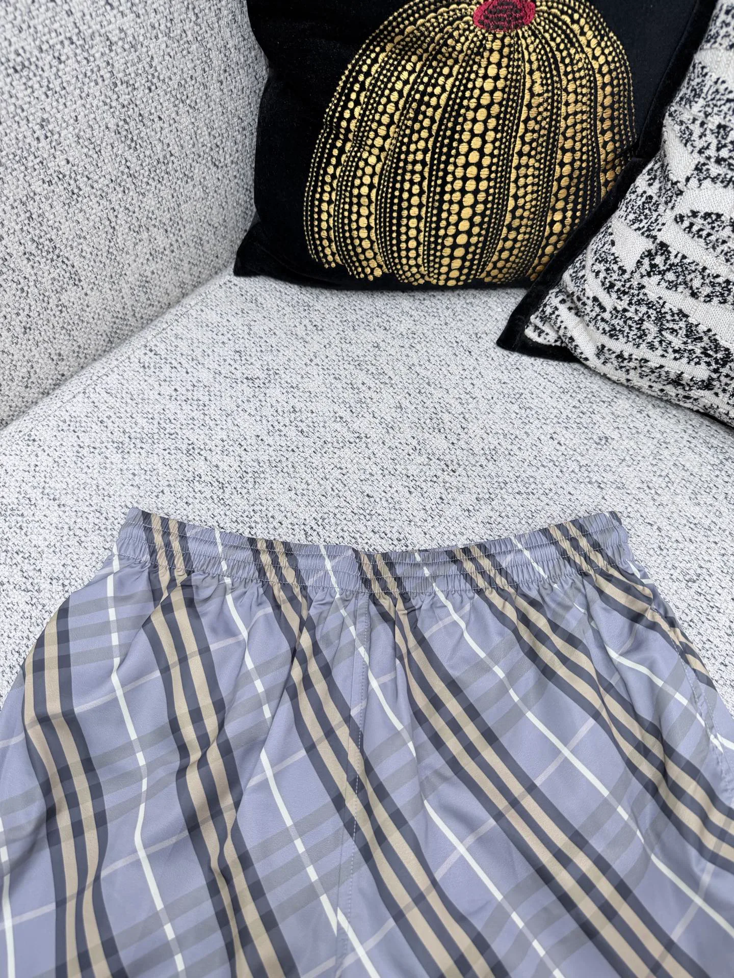 Men's Shorts BURBERRY 18074200